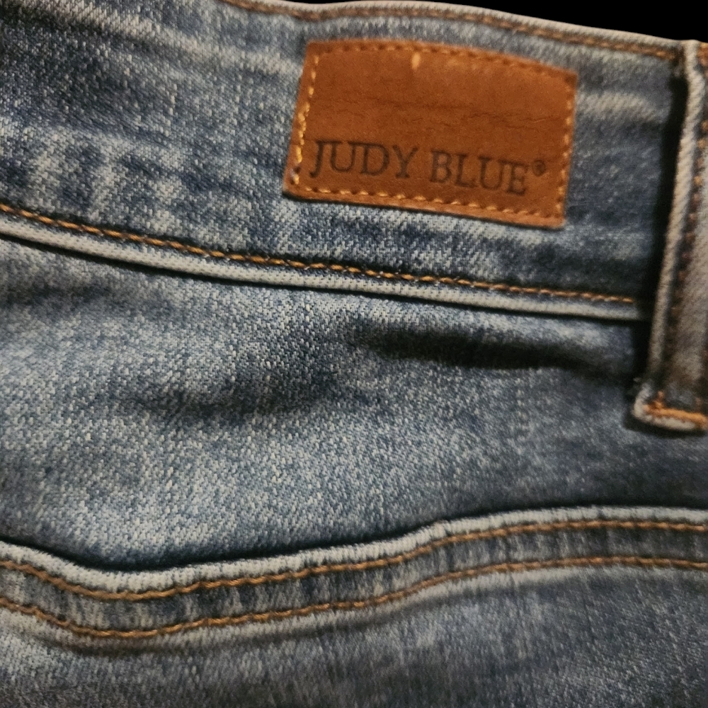 Judy blue jeans size 16